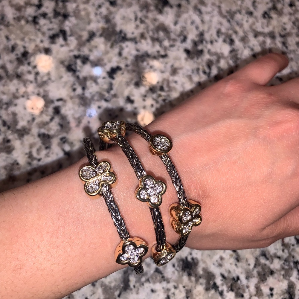 Elegant Gold and Silver Floral Bracelet Set